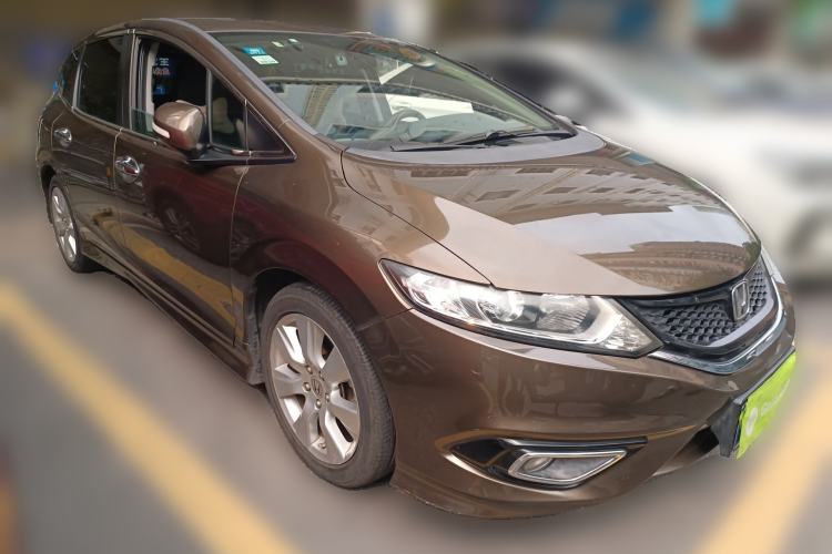 Used Honda Jade 2016 1.8L CVT Luxury Edition 5-seater Front Right 45 Deg