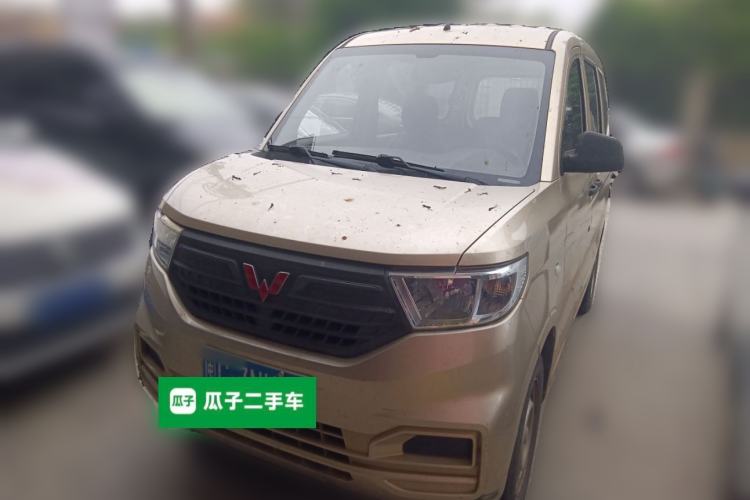 Used Wuling Hongguang V 2019 1.5L Jingqu Version China VI LAR