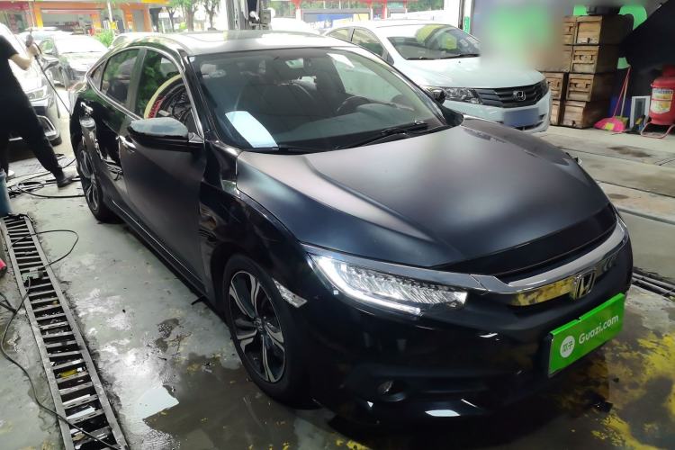 Used Honda Civic 2016 220TURBO CVT Prestige Edition Front Right 45 Deg