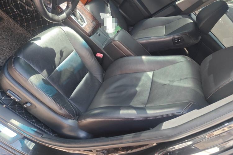 Used Toyota Camry 2016 2.0G 10th Anniversary Leading Edition
