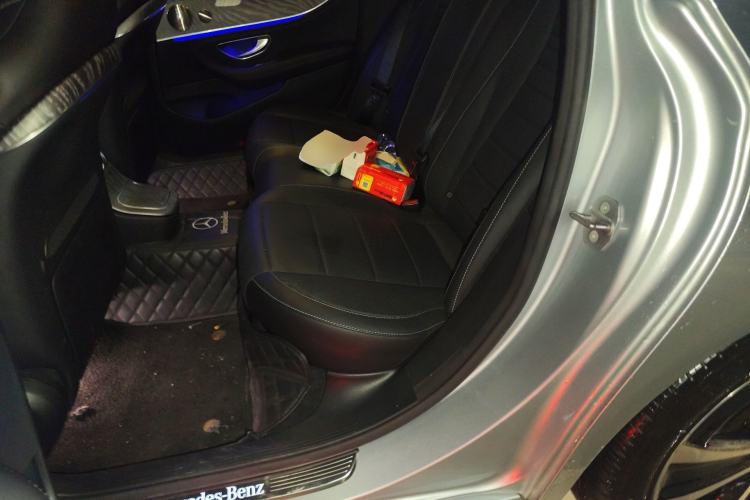 Used Mercedes-Benz E-Class New Energy 2021 E 350 e L Plug-in Hybrid Sports Sedan Left Rear Seat