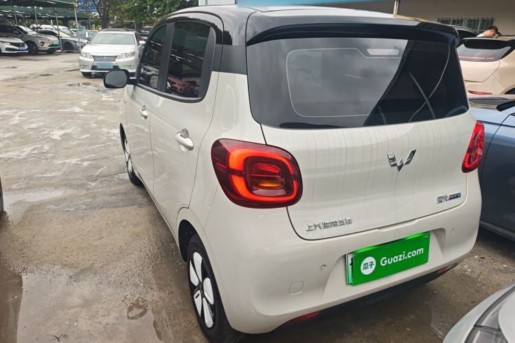 Used Wuling Hongguang MINIEV 2025 Four-Door Version Zhenxiang+ Edition Exterior 2