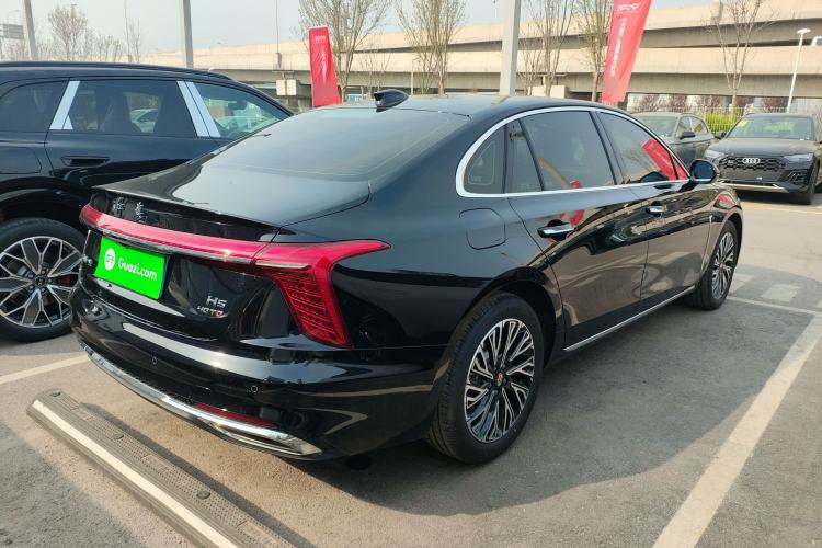 Used Hongqi H5 2025 2.0T Automatic Flag Edition – 500 000 Units Commemorative Version