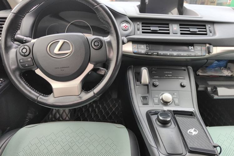 Used Lexus CT 2017 CT200h Comfort Edition Monochrome China V Standard