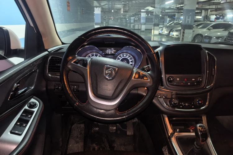 Used Baojun 560 2016 1.8L Manual Luxury Edition Steering Wheel