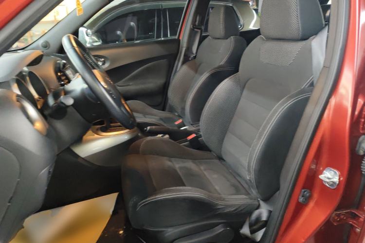 Used Infiniti ESQ 2014 1.6L Spontaneous Edition
