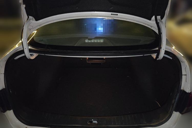 Used Dongfeng Junfeng E11K 2019 Standard Model
