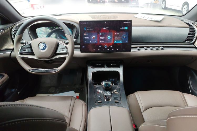 Used BYD Han 2020 EV Long-Range Luxury Model
