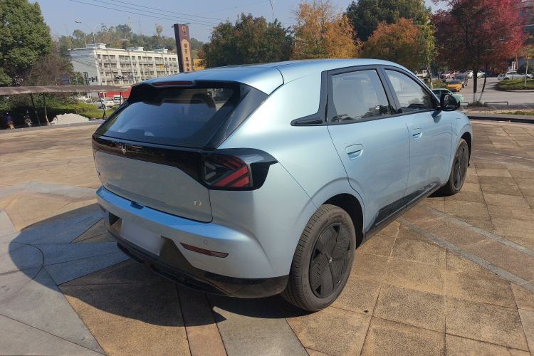 Used ARCFOX T1 2025 Model 425 PRO