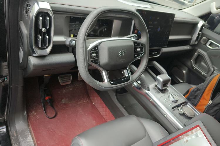 Used JETOUR Traveler 2023 2.0T All-Wheel-Drive CrossPRO Center Console