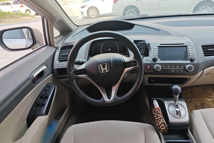 Used Honda Civic 2009 1.8L automatic comfort version
