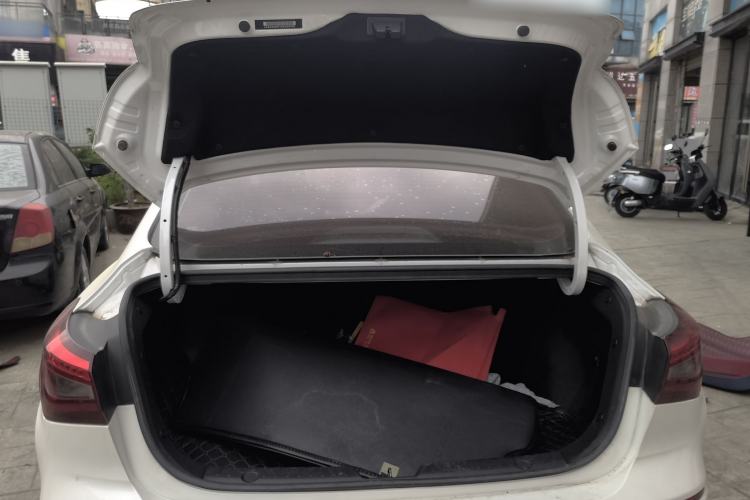 Used CHANGAN Eado 2018 High-Energy Edition 1.6L GDI Automatic Pioneer Model China V Standard