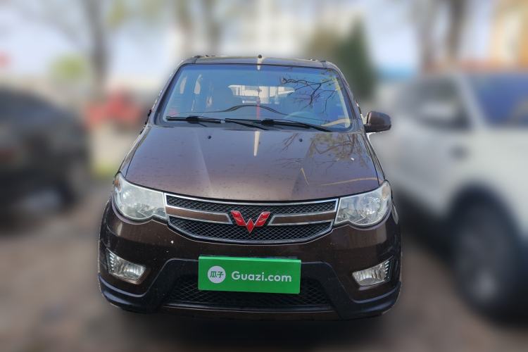 Used Wuling Hongguang 2014 1.5L S Standard Version Front