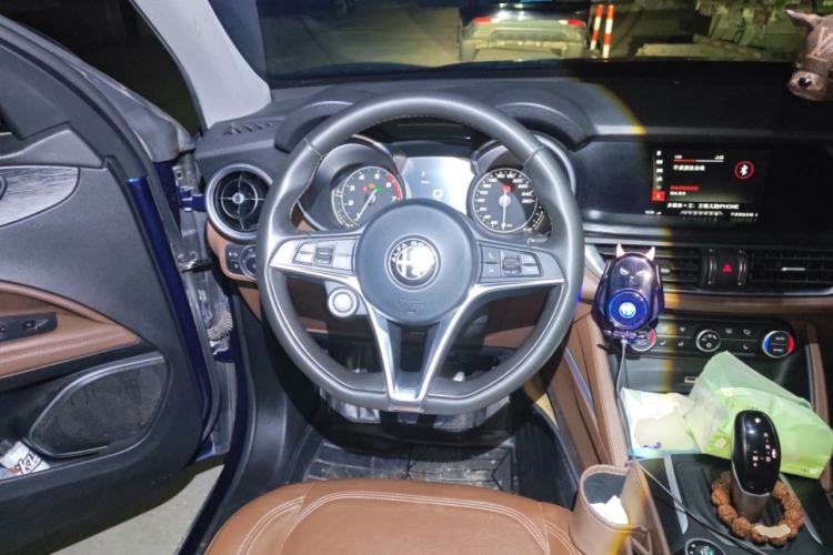 Used Alfa Romeo Stelvio 2017 2.0T 200HP Elite Edition
