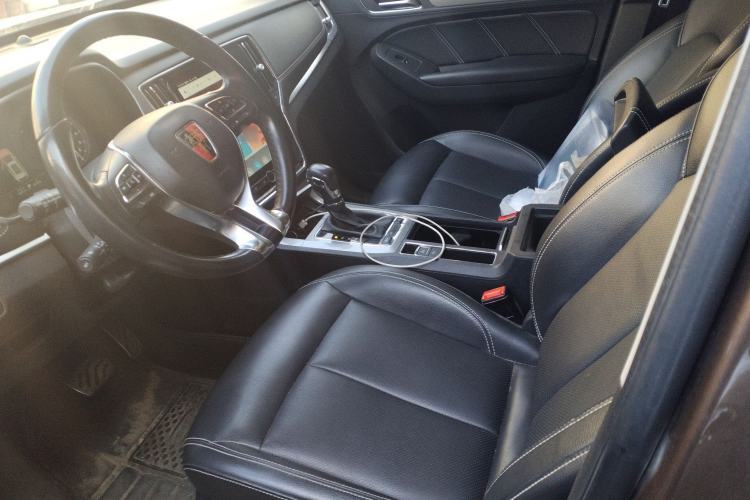 Used Roewe RX5 2018 30T Two-Wheel Drive Automatic Internet Platinum Edition
