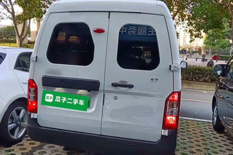 Used Karry Jiangtun E7 2024 Mingchuang 6-Seater Version
