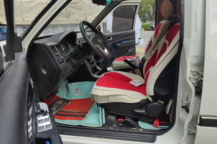 Used Foton Sapporo 2018 2.4L Two-Wheel Drive Comfort Version Standard Cab 4G69S4M
