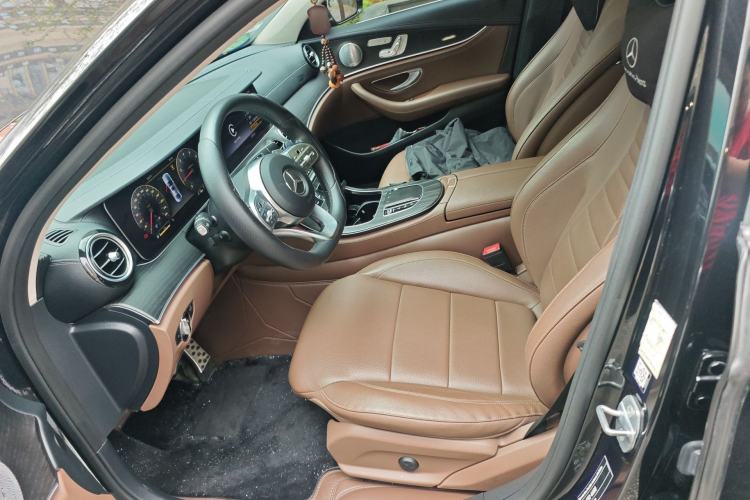 Used Mercedes-Benz E-Class 2020 E 300 L Sport Luxury Edition Left Front Seat