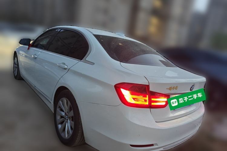 Used BMW 3 Series 2013 320Li Fashion Design Package Rear Left 45 Deg