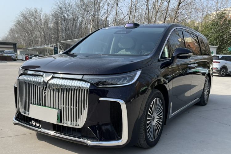 Used VOYAH Dream 2025 PHEV Four-Wheel Drive Prestige Qiankun Edition