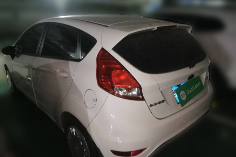 Used Ford Fiesta 2013 Hatchback 1.5L Manual Fashion Edition
