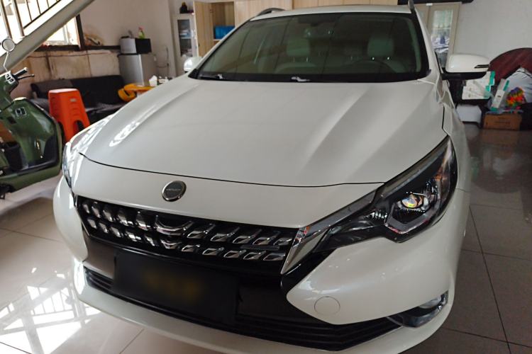 Used Venucia T90 2017 2.0L CVT Leading Edition