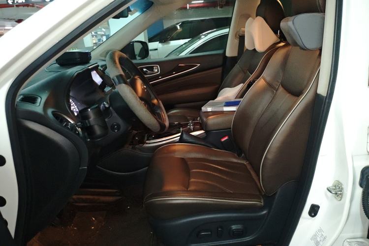 Used Infiniti QX60 (Import) 2016 2.5 S/C Hybrid Two-Wheel-Drive Excellence Edition China V Standard
