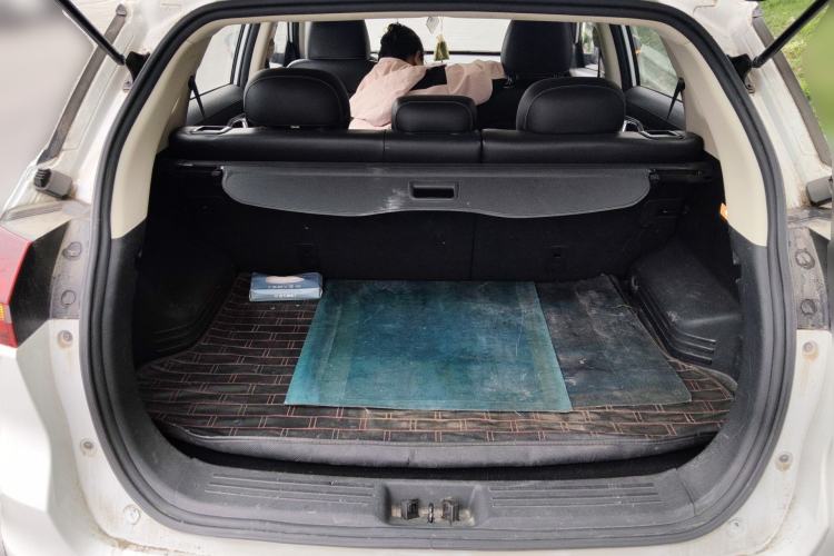 Used Geely Auto Emgrand X7 Sport 2018 1.8TD Automatic Two-Wheel Drive Smart Connect 4G Internet Edition Trunk