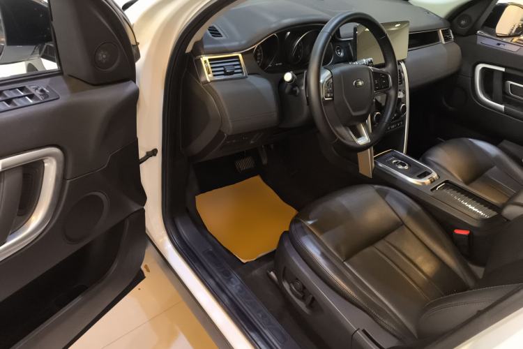 Used Land Rover Discovery Sport 2018 240 PS SE Version
