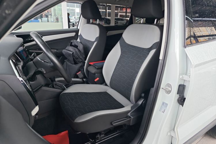 Used Jetta VS5 2023 280TSI Automatic Trend Edition Left Front Seat