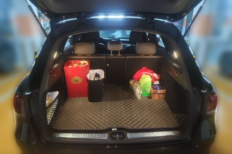 Used Mercedes-Benz GLC 2022 Second Facelift GLC 260 L 4MATIC Luxury Edition Trunk