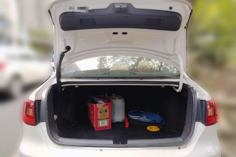 Used Volkswagen Sagitar 2014 1.4TSI BlueMotion Edition Trunk