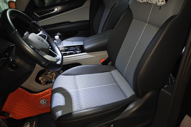 Used Volkswagen Teramont 2021 380TSI Four-Wheel Drive Luxury Edition Left Front Seat