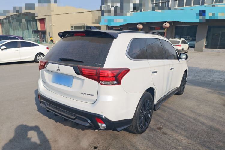 Used Mitsubishi Outlander 2021 2.4L 4x4 DynaDrive Edition 5 Seats