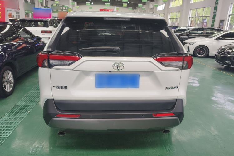 Used Toyota RAV4 2022 2.0L CVT Two-Wheel Drive Fashion Plus Edition Rear