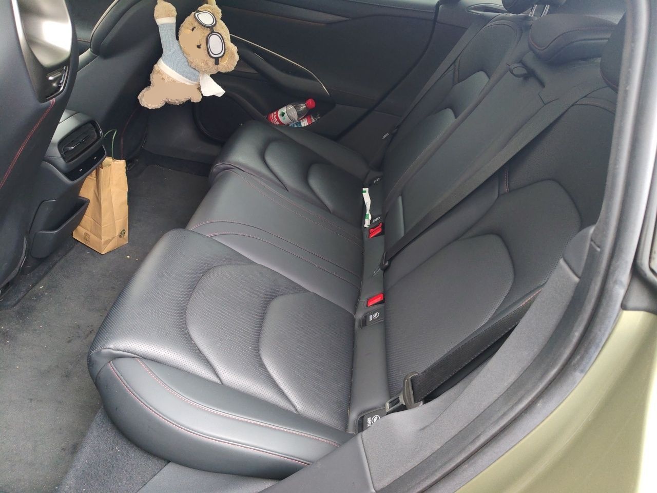 Xiaomi Auto SU7 2024 Four-Wheel Drive Ultra-Long Range Advanced Intelligent Driving Max Edition — снимка 17