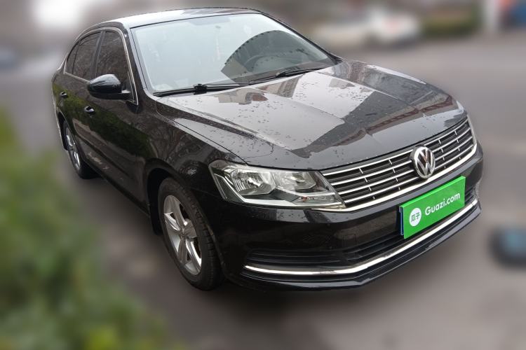 Used Volkswagen Lavida 2017 1.6L Automatic Fashion Edition
