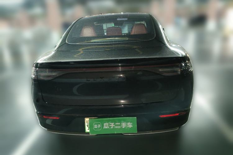 Used Hima Luxeed S7 2025 855 km Max
