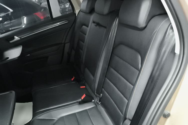 Used Volkswagen Golf Sportsvan 2016 230TSI Automatic Luxury Version