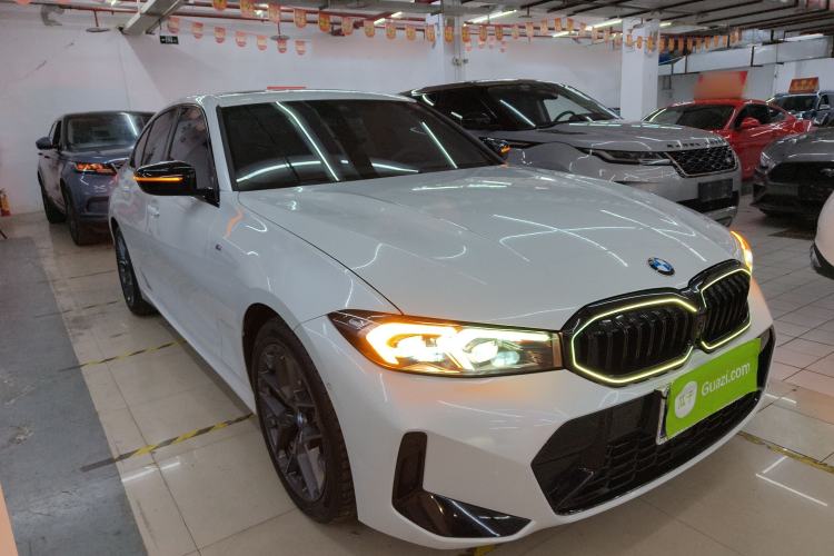 Used BMW 3 Series 2025 330i M Sport Night Edition Package Front Right 45 Deg