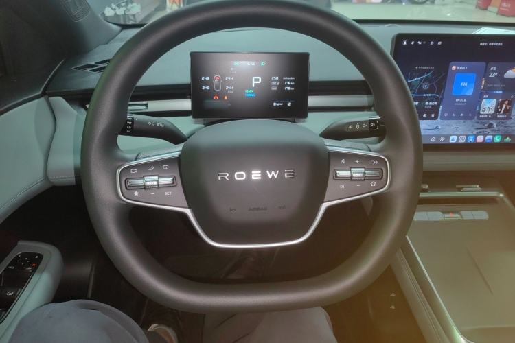 Used Roewe D6 2025 450km Deluxe Edition