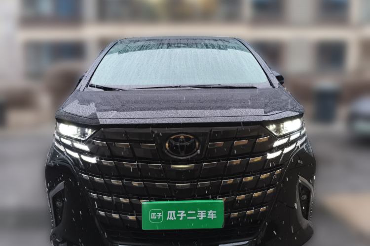 Used Toyota Alphard 2024 Dual-Engine 2.5L Deluxe Edition
