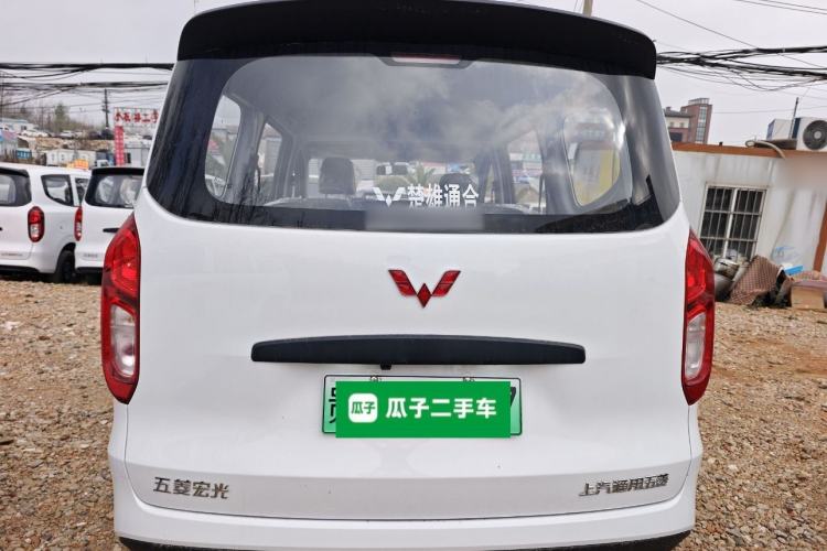 Used Wuling Hongguang New Energy 2025 Extended-Range Hybrid 50 km Standard Version
