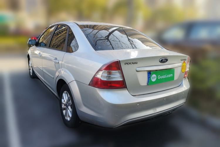 Used Ford Focus 2011 Sedan 1.8L Automatic Fashion Edition