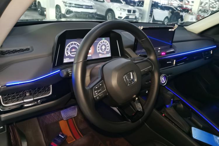 Used Honda Inspire 2025 260TURBO Elegant Edition Center Console