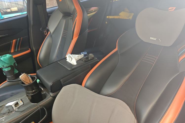 Used CHANGAN OSHAN X5 2022 Sport Edition 1.5T DCT Cyclone Assault Left Front Seat