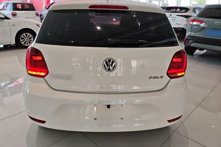Used Volkswagen Polo 2016 1.4L Manual Fashion Model Rear