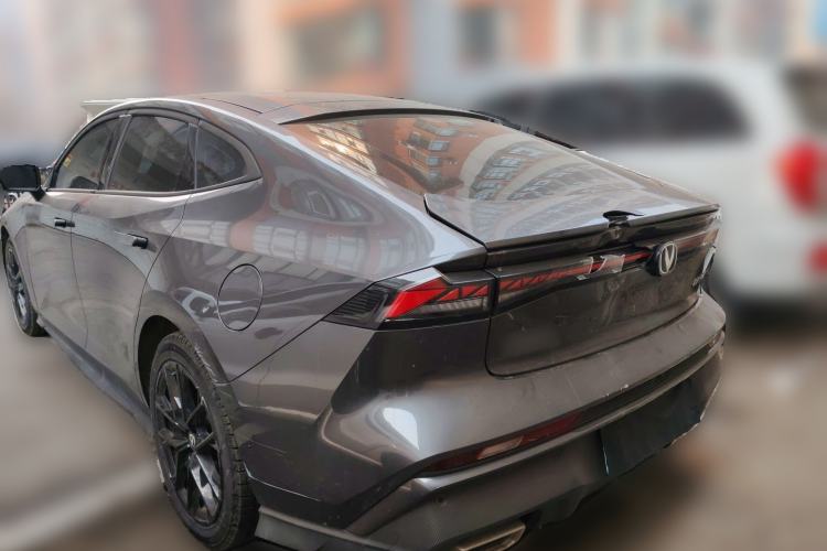 Used CHANGAN UNI-V 2024 1.5T Prestige Edition Rear Left 45 Deg