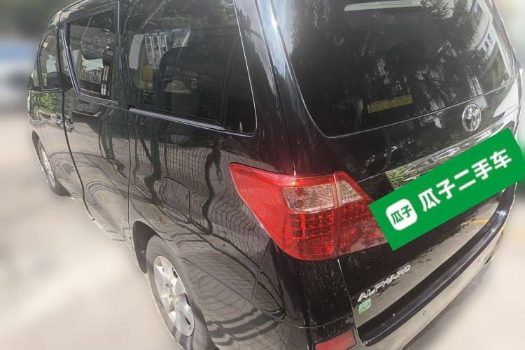 Used Toyota Alphard 2011 3.5L Luxury Edition