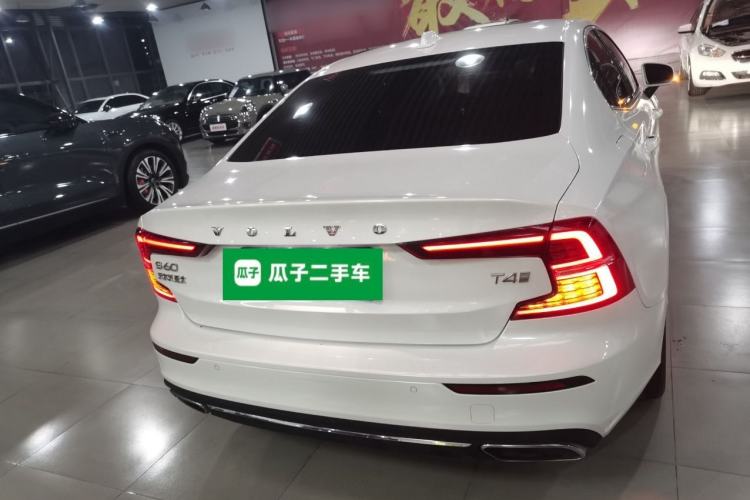 Used Volvo S60 2020 T4 Zhiyuan Luxury Edition

